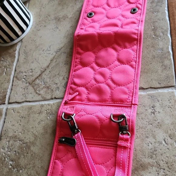 Thirty-One Vibrant Pink Quilted Crossbody Bag - Picture 11 of 12
